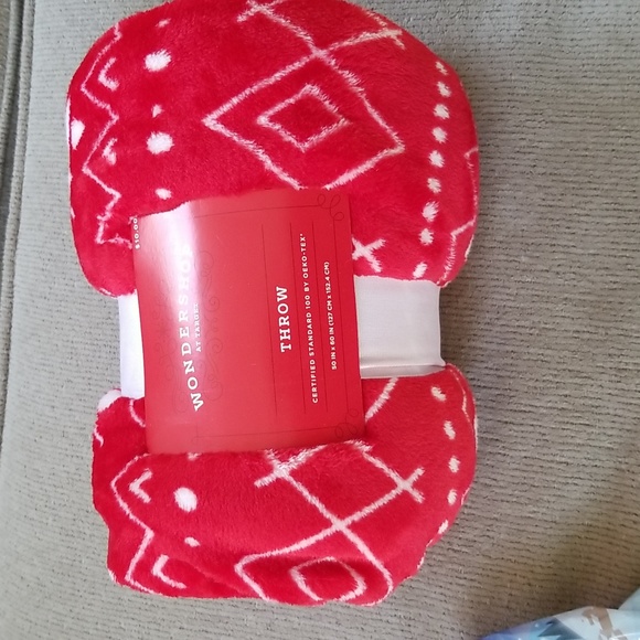 Santa LEGO & Plush Throw, Christmas Blanket - Picture 2 of 7